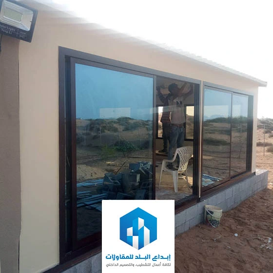 ملحق خارجي زجاجي